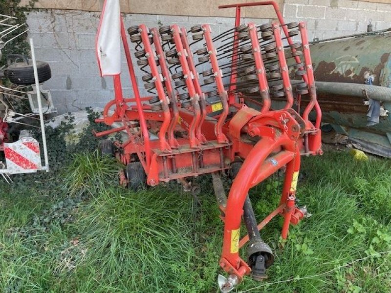 Schwader типа Kuhn GA4321GM, Gebrauchtmaschine в les hayons (Фотография 1)