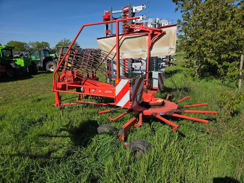 Schwader του τύπου Kuhn GA4521, Gebrauchtmaschine σε ATHIS (Φωτογραφία 6)
