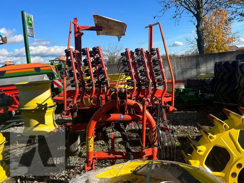 Schwader des Typs Kuhn GA4521, Gebrauchtmaschine in Regensburg (Bild 1)