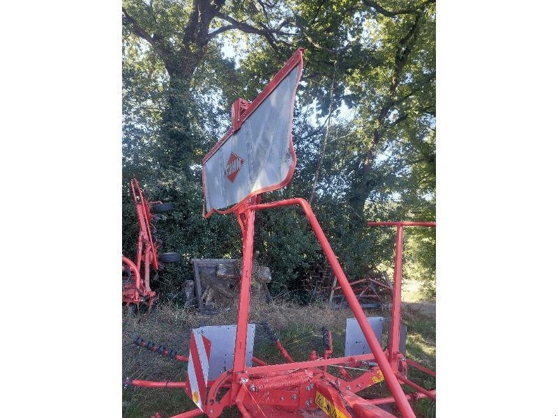 Schwader tipa Kuhn GA4521GM, Gebrauchtmaschine u PLUMELEC (Slika 2)