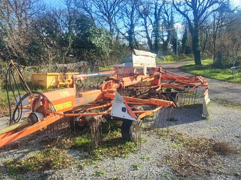 Schwader типа Kuhn Ga6002, Gebrauchtmaschine в LABASTIDE MURAT