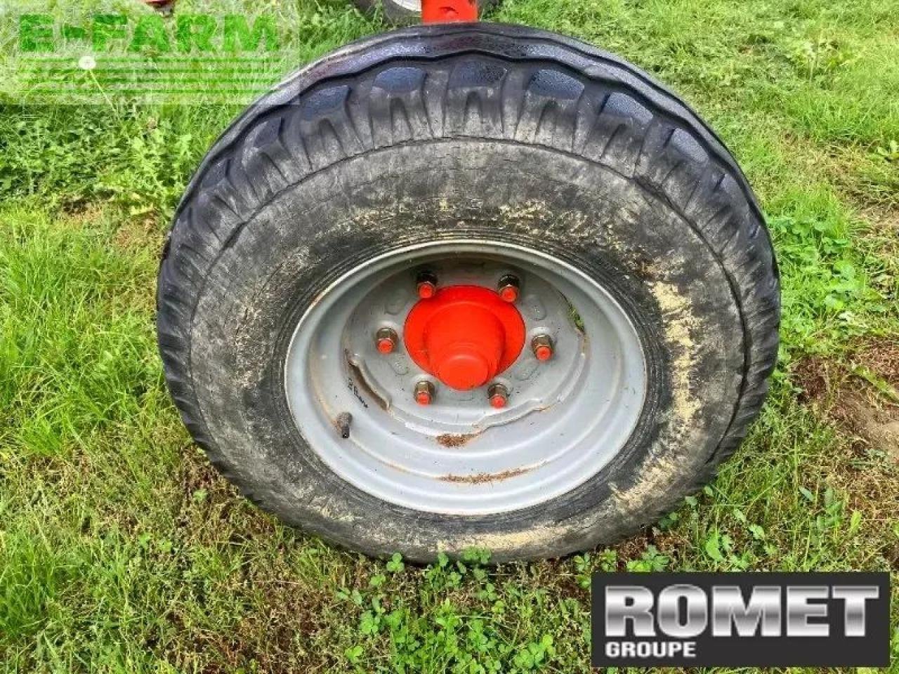 Schwader tip Kuhn ga6620, Gebrauchtmaschine in GENNES-SUR-GLAIZE (Poză 8)