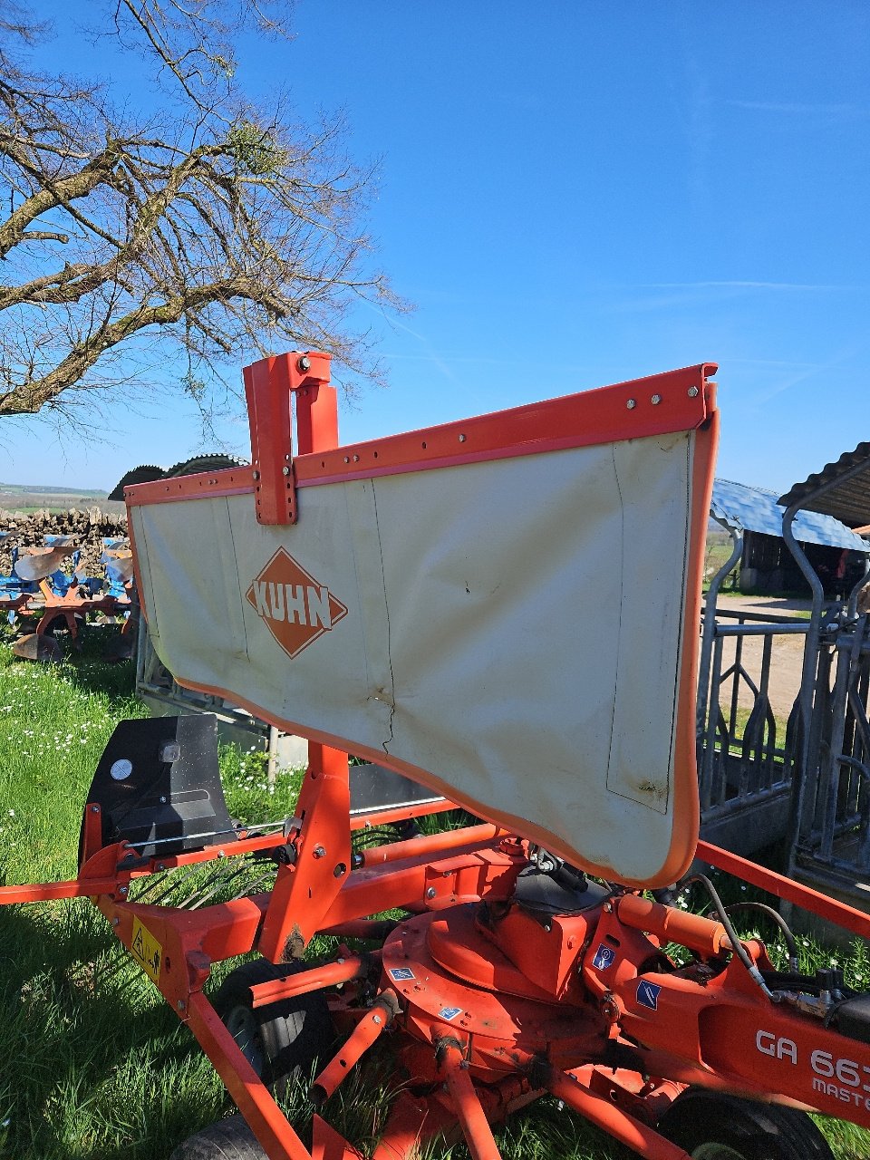 Schwader του τύπου Kuhn GA6632 masterdrive, Gebrauchtmaschine σε MANDRES-SUR-VAIR (Φωτογραφία 9)