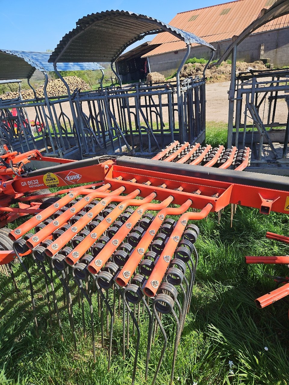 Schwader του τύπου Kuhn GA6632 masterdrive, Gebrauchtmaschine σε MANDRES-SUR-VAIR (Φωτογραφία 8)