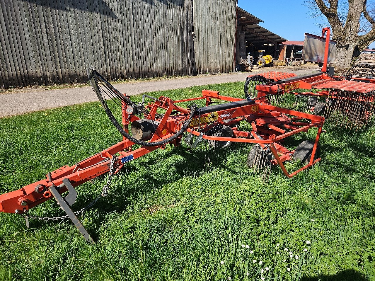 Schwader του τύπου Kuhn GA6632 masterdrive, Gebrauchtmaschine σε MANDRES-SUR-VAIR (Φωτογραφία 2)