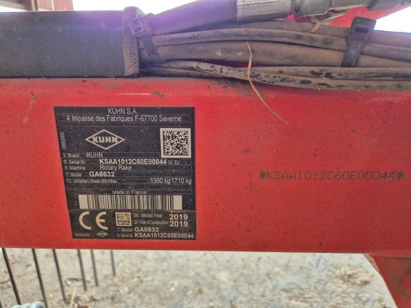 Schwader des Typs Kuhn GA6632, Gebrauchtmaschine in CHAUMONT (Bild 2)