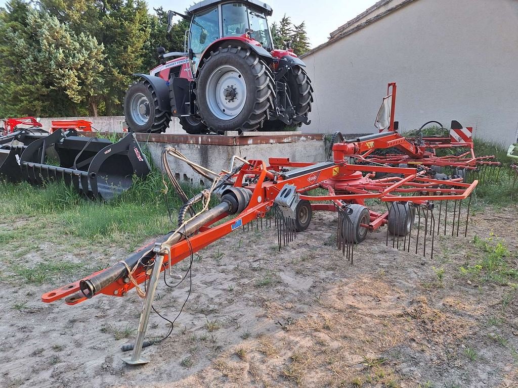 Schwader del tipo Kuhn GA6632, Gebrauchtmaschine In NOVES (Immagine 1)