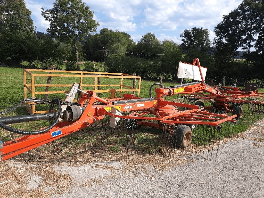 Schwader des Typs Kuhn ga6632, Gebrauchtmaschine in CHEMAUDIN ET VAUX (Bild 1)