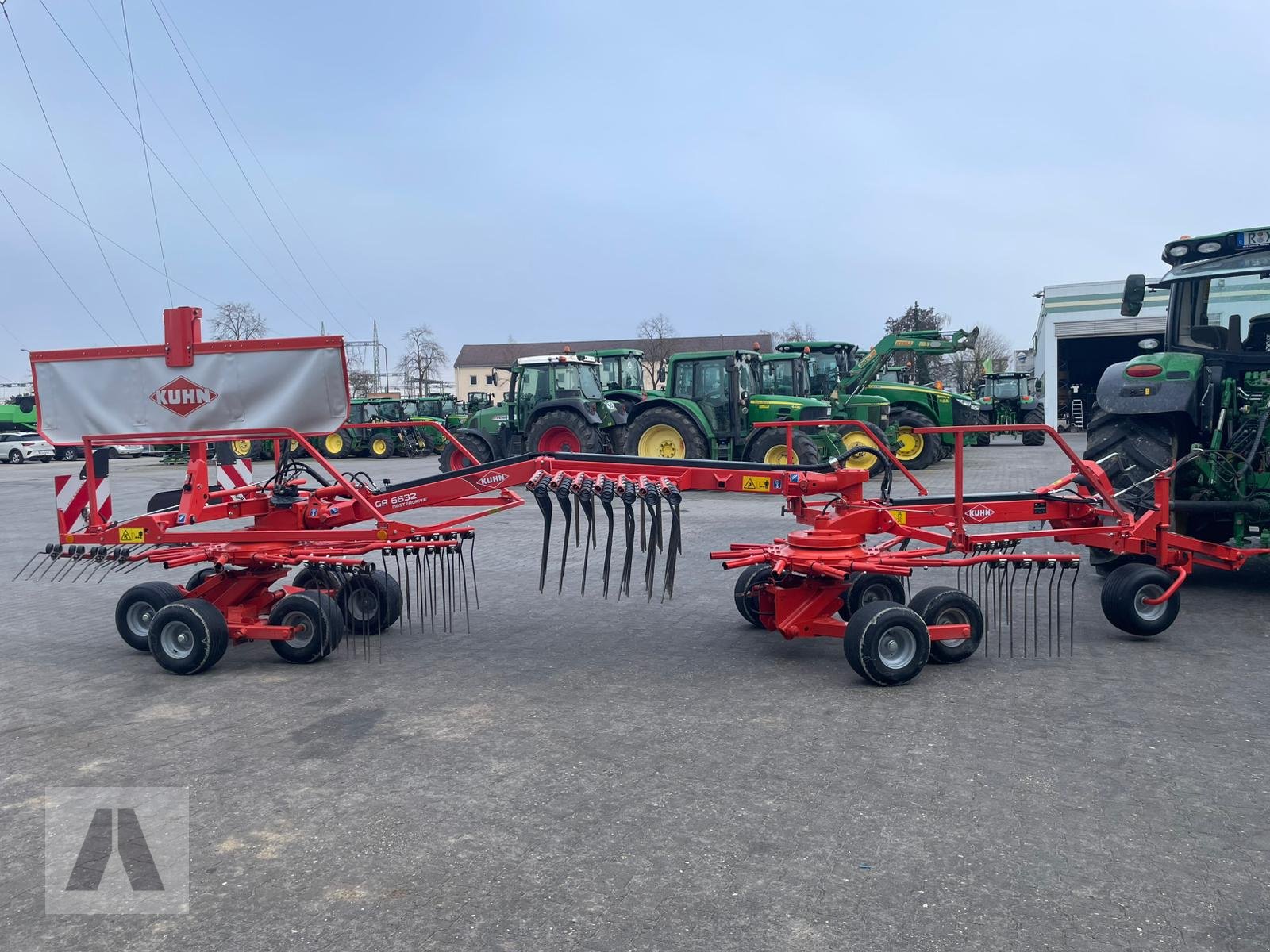 Schwader Türe ait Kuhn GA6632, Gebrauchtmaschine içinde Regensburg (resim 1)