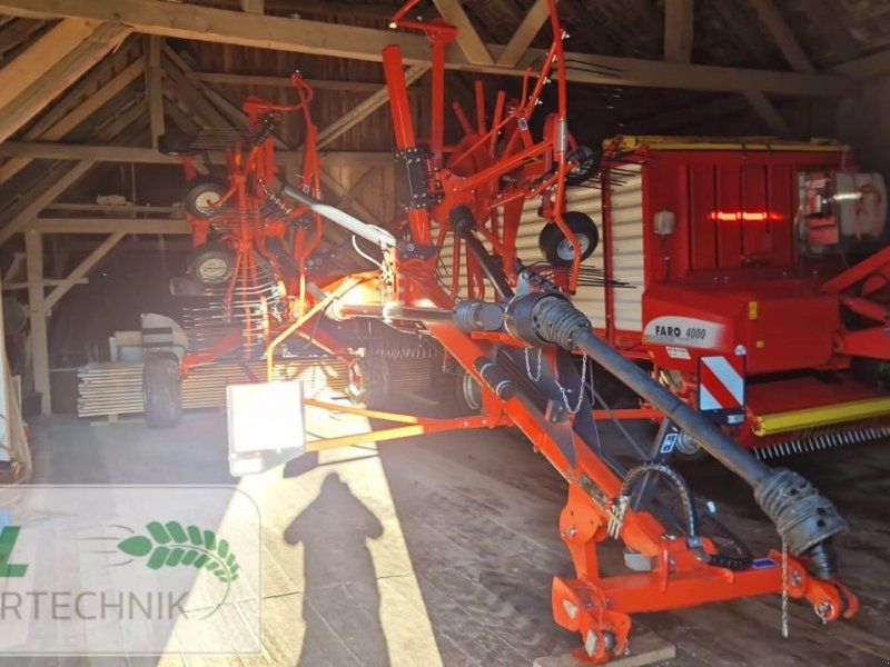 Schwader del tipo Kuhn GA6930, Gebrauchtmaschine en Nabburg