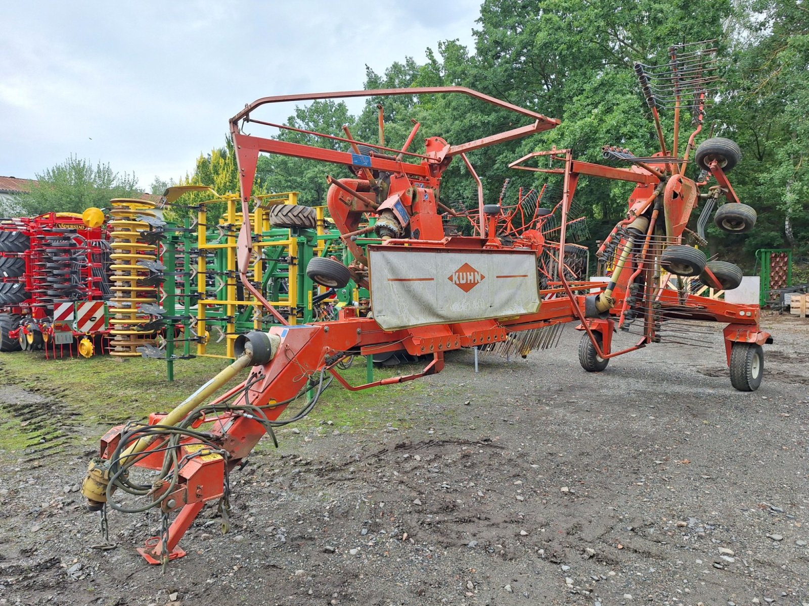 Schwader typu Kuhn GA7302 DL, Gebrauchtmaschine v Meerane (Obrázok 1)