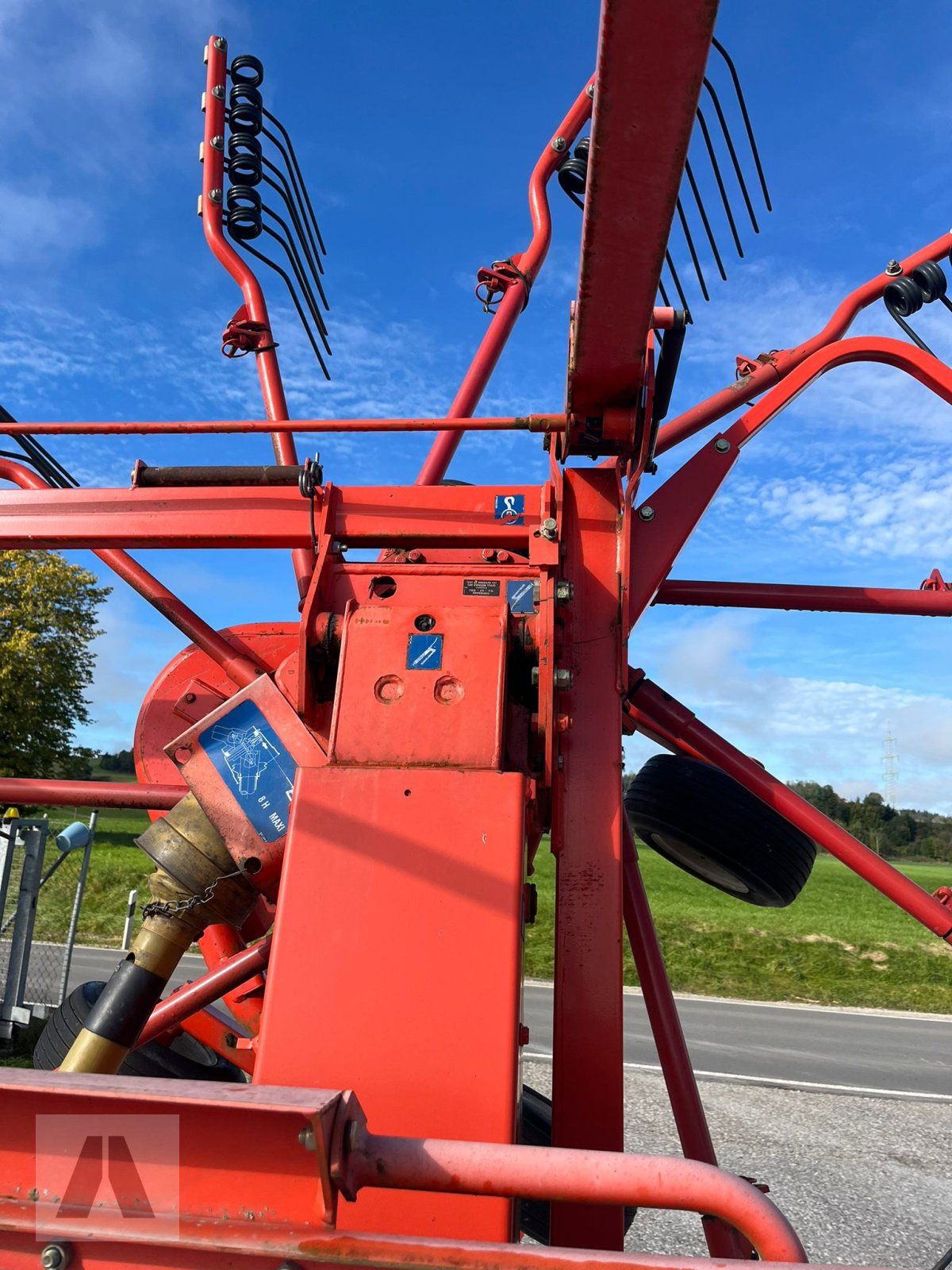 Schwader des Typs Kuhn GA7302DL, Gebrauchtmaschine in Antdorf (Bild 5)