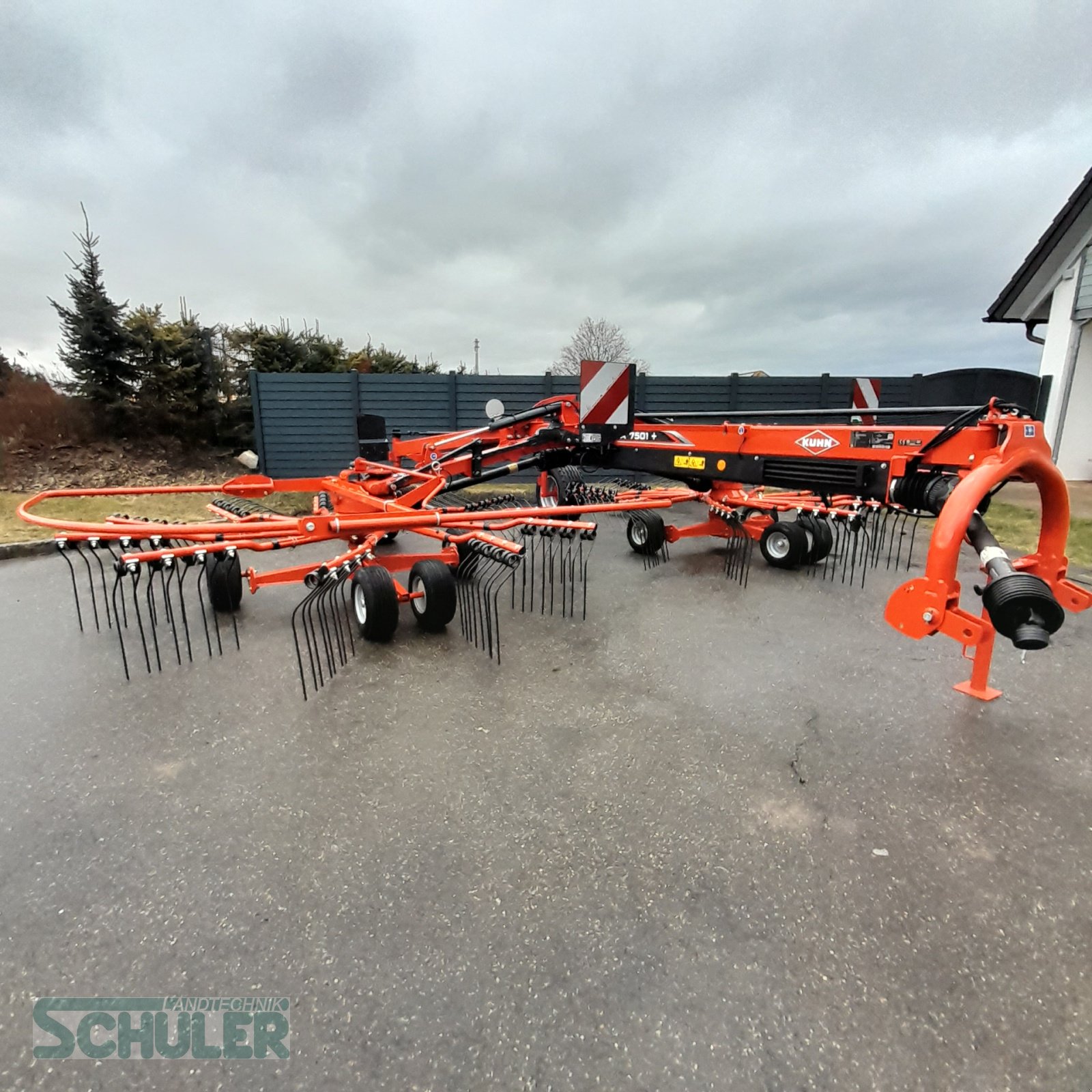 Schwader του τύπου Kuhn GA7501+, Neumaschine σε St. Märgen (Φωτογραφία 1)