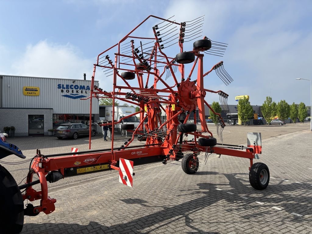 Schwader типа Kuhn GA8121 Cirkelhark, Gebrauchtmaschine в BOEKEL (Фотография 1)