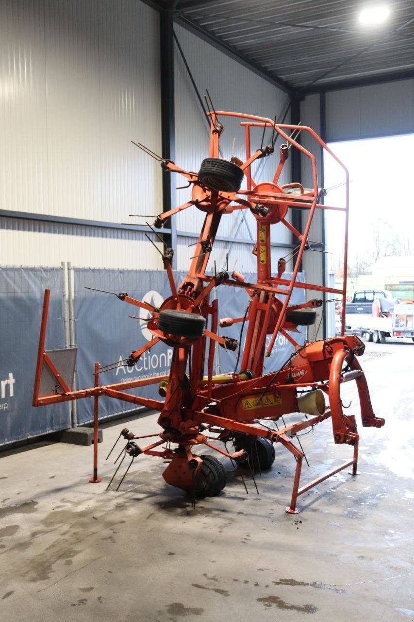 Schwader του τύπου Kuhn GF6401MH, Gebrauchtmaschine σε Antwerpen (Φωτογραφία 9)