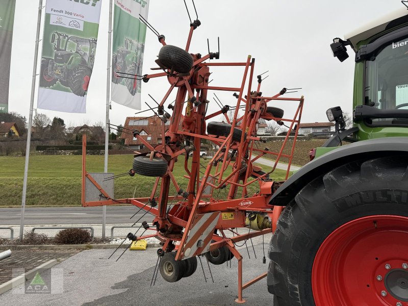 Schwader tip Kuhn GFH 8501, Gebrauchtmaschine in Markt Hartmannsdorf