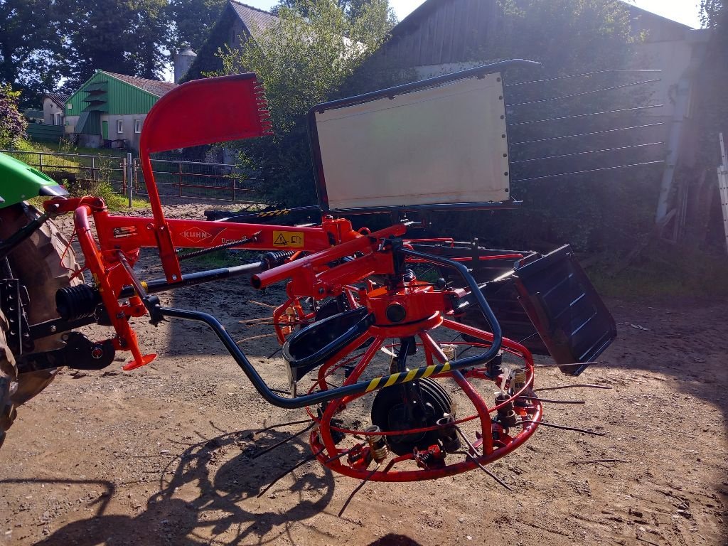 Schwader типа Kuhn Haybob 360, Gebrauchtmaschine в SAINT PIERRE DES LANDES (Фотография 3)