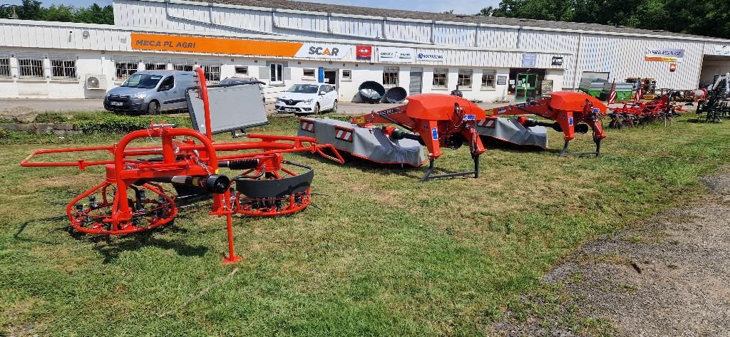 Schwader del tipo Kuhn haybob 360, Gebrauchtmaschine In SYLVAINS LES MOULINS (Immagine 1)