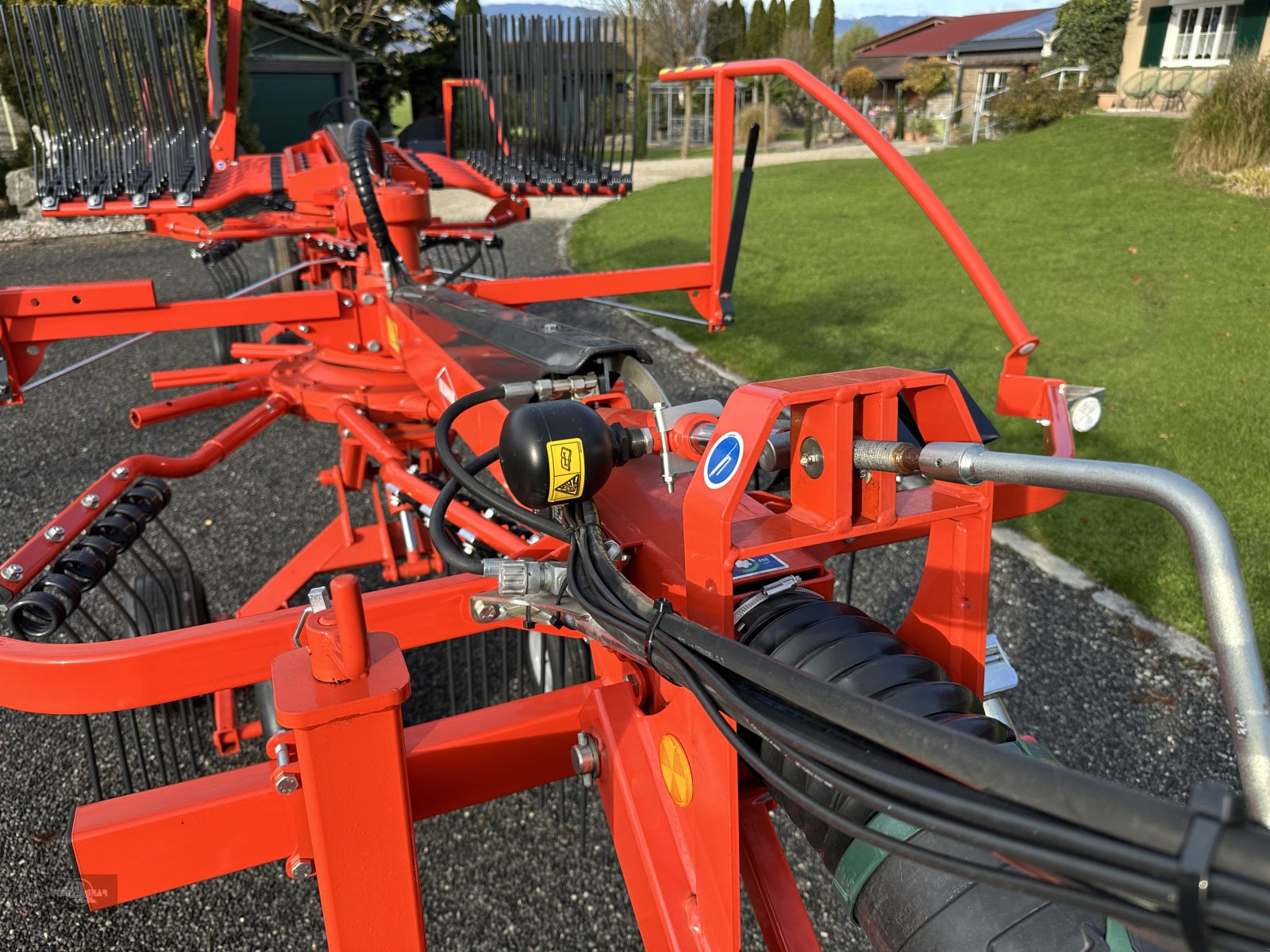 Schwader van het type Kuhn Kreiselschwader GA 6632+ Seitenschwader, Neumaschine in Rankweil (Foto 10)