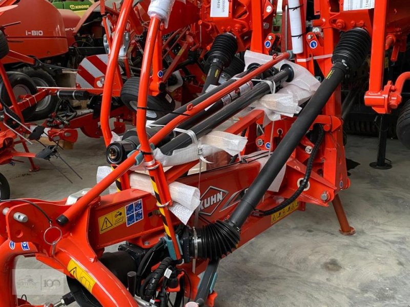 Schwader типа Kuhn KUHN GA6501P, Neumaschine в Eslohe–Bremke (Фотография 1)