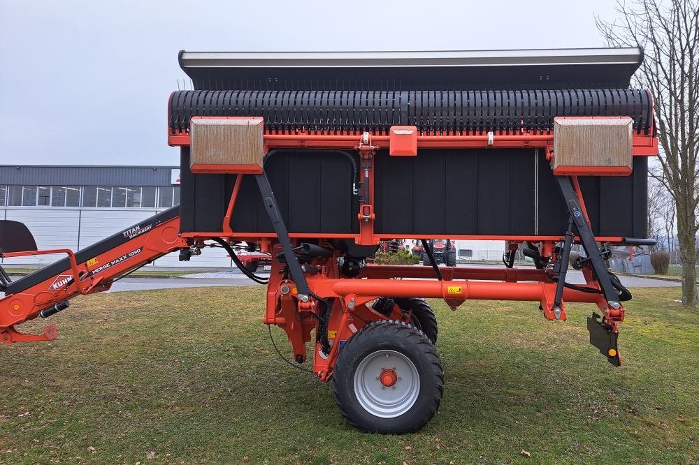 Schwader типа Kuhn Merge Maxx 1090, Gebrauchtmaschine в Burkau (Фотография 12)