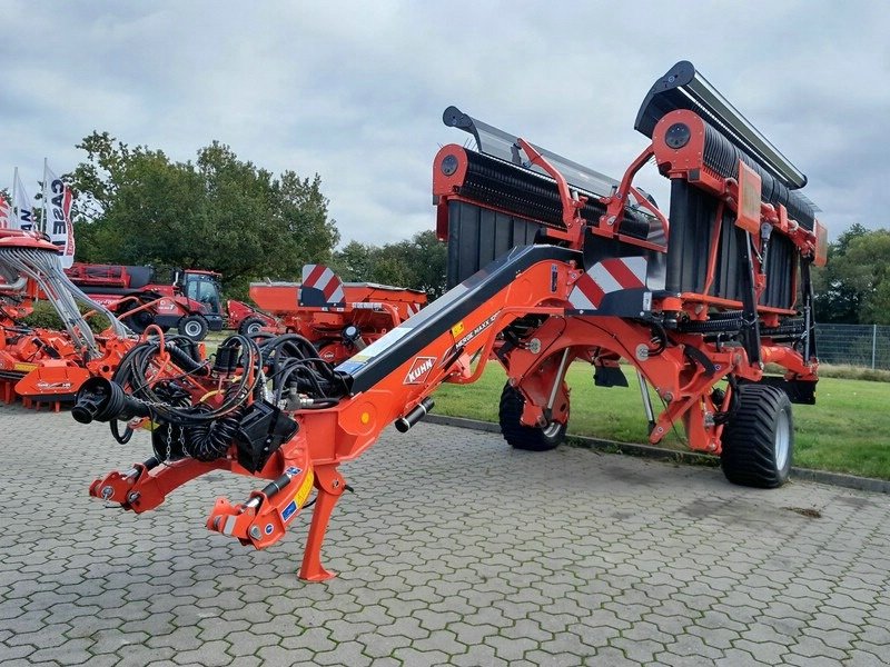 Schwader del tipo Kuhn Merge Maxx 1090, Neumaschine In Gülzow-Prüzen OT Mühlengeez (Immagine 1)