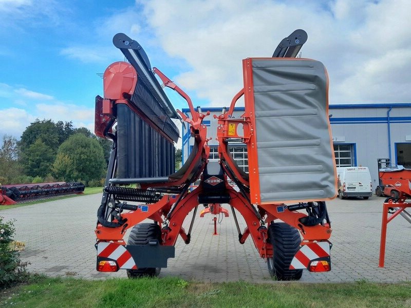 Schwader del tipo Kuhn Merge Maxx 1090, Neumaschine In Gülzow-Prüzen OT Mühlengeez (Immagine 4)