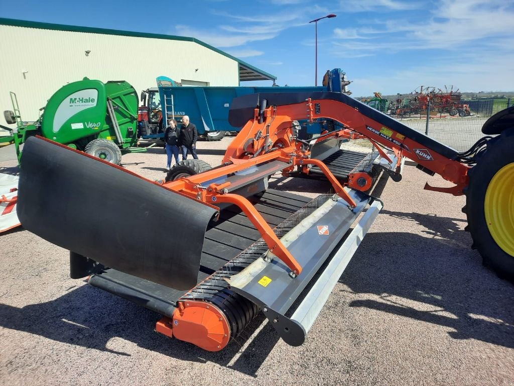 Schwader tipa Kuhn MERGE MAXX  950, Gebrauchtmaschine u CHEMAUDIN ET VAUX (Slika 8)