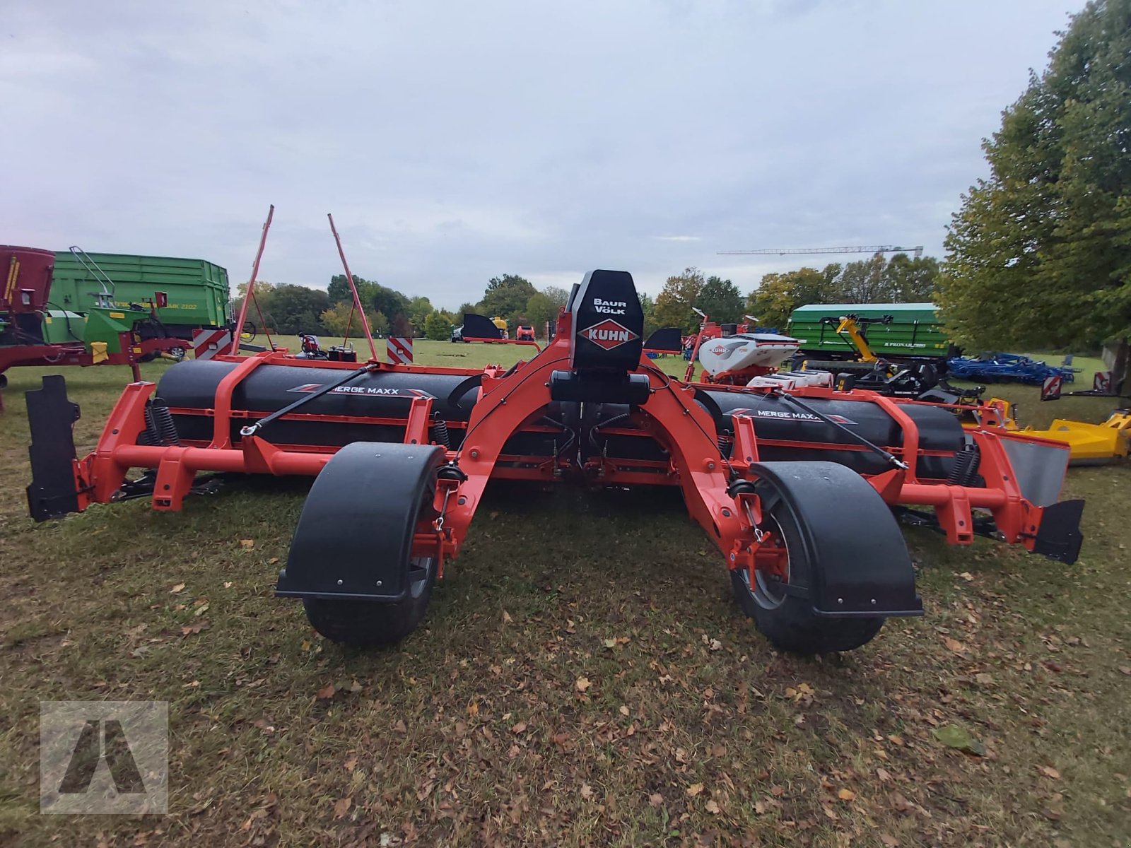 Schwader του τύπου Kuhn Merge Maxx 950, Gebrauchtmaschine σε Schwabmünchen (Φωτογραφία 3)