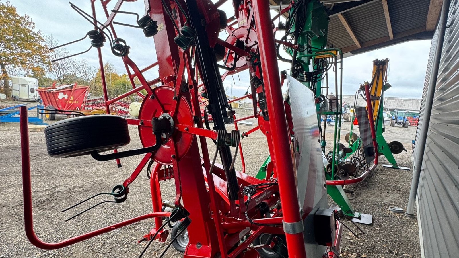 Schwader typu Kverneland 8090 vender-splitter, Gebrauchtmaschine v Holstebro (Obrázek 3)