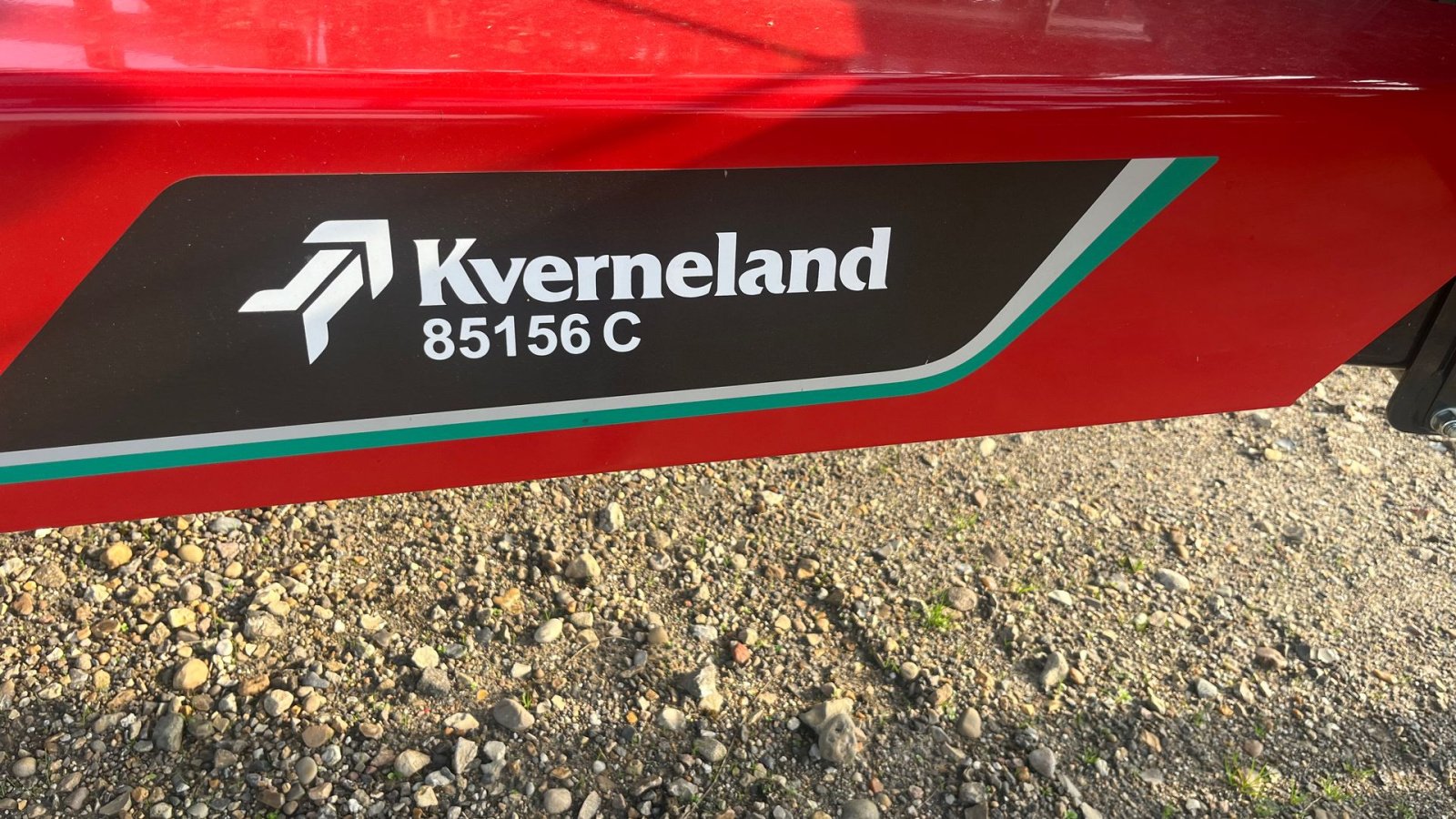 Schwader типа Kverneland 85156 c bugseret spreder, Gebrauchtmaschine в Brørup (Фотография 4)