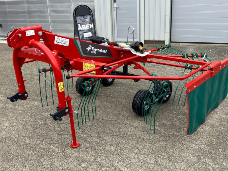 Schwader от тип Kverneland 9032 rotorrive, Gebrauchtmaschine в Spøttrup