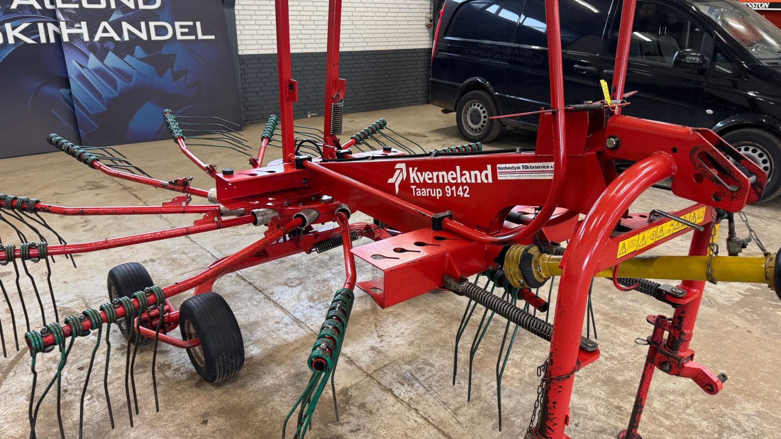 Schwader des Typs Kverneland 9142, Gebrauchtmaschine in Haderup (Bild 8)