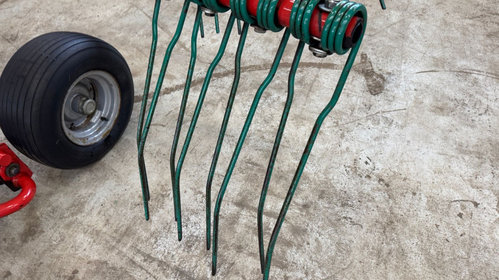 Schwader des Typs Kverneland 9142, Gebrauchtmaschine in Haderup (Bild 5)