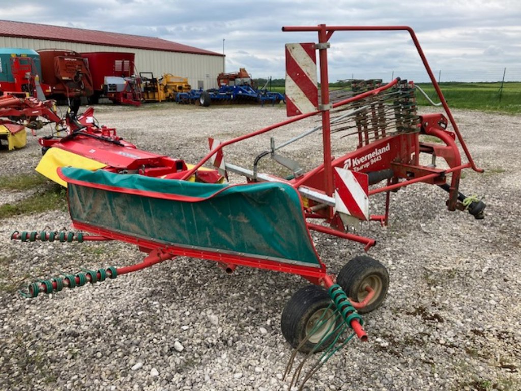 Schwader typu Kverneland 9443, Gebrauchtmaschine v MARBEVILLE (Obrázek 3)