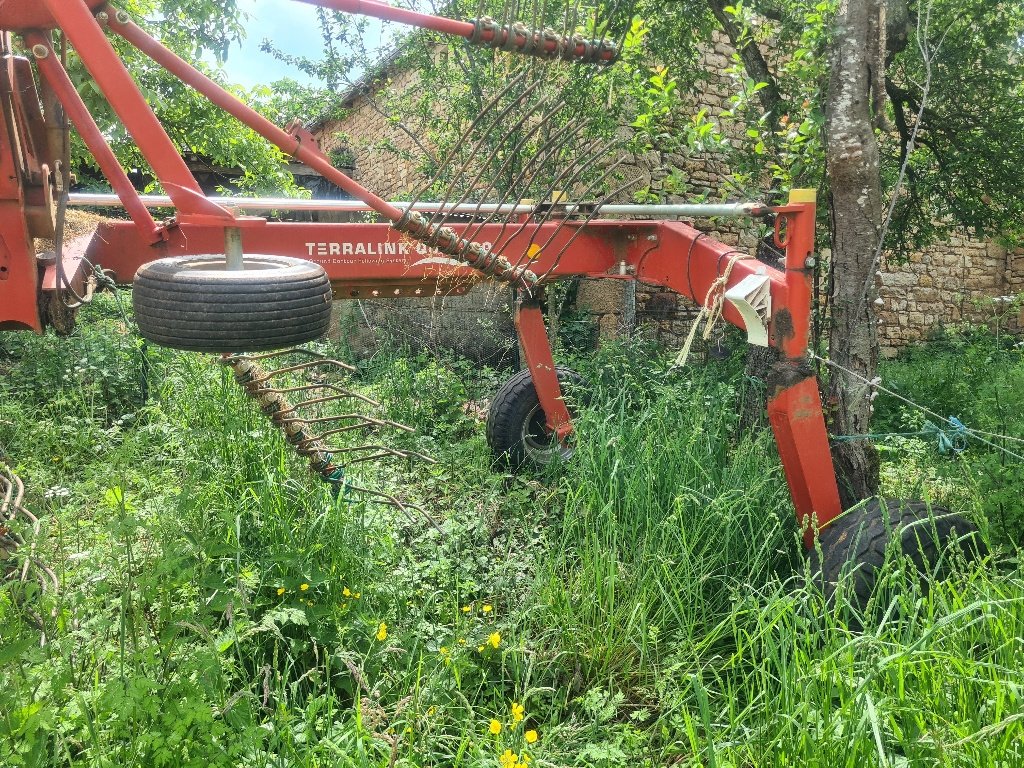 Schwader tipa Kverneland 9469 S vario, Gebrauchtmaschine u Calmont (Slika 3)