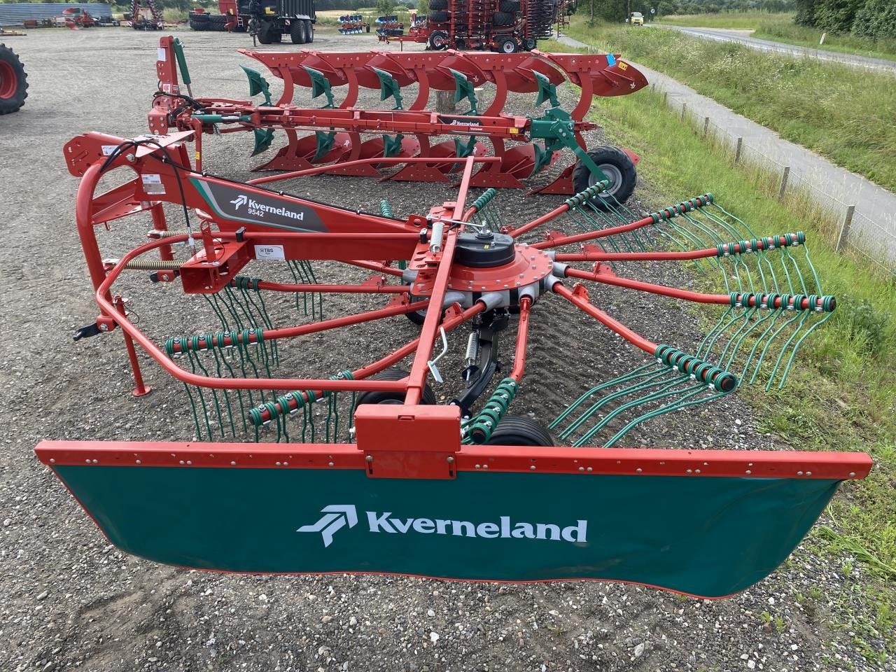 Schwader des Typs Kverneland 9542 PRO LINE, Gebrauchtmaschine in Tommerup (Bild 1)