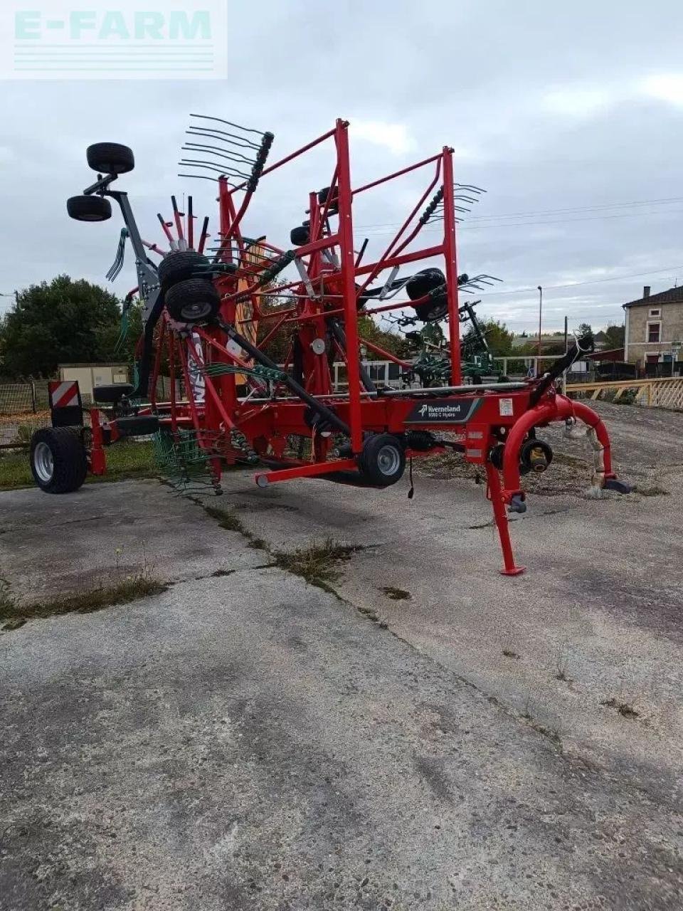 Schwader tipa Kverneland 9590 c hydro, Gebrauchtmaschine u CHAUVONCOURT (Slika 2)