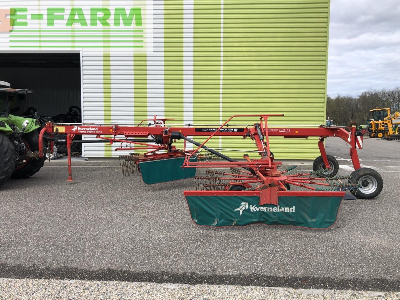 Schwader типа Kverneland andaineur, Gebrauchtmaschine в AILLAS (33 - GIRONDE) (Фотография 1)