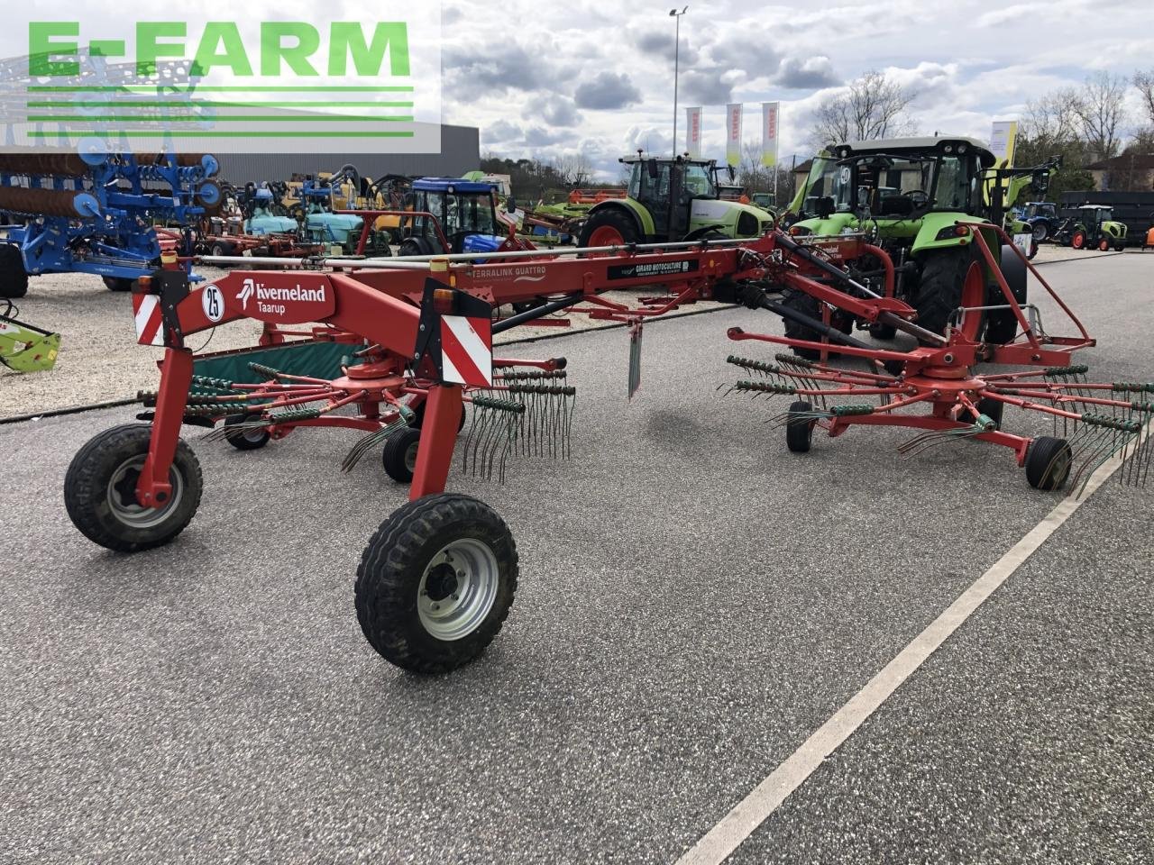 Schwader типа Kverneland andaineur, Gebrauchtmaschine в AILLAS (33 - GIRONDE) (Фотография 4)