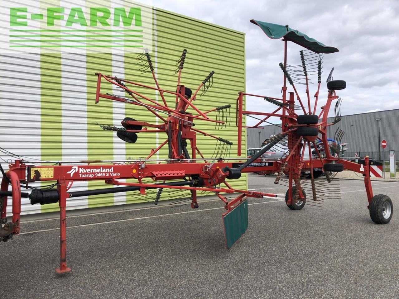 Schwader типа Kverneland andaineur, Gebrauchtmaschine в AILLAS (33 - GIRONDE) (Фотография 12)