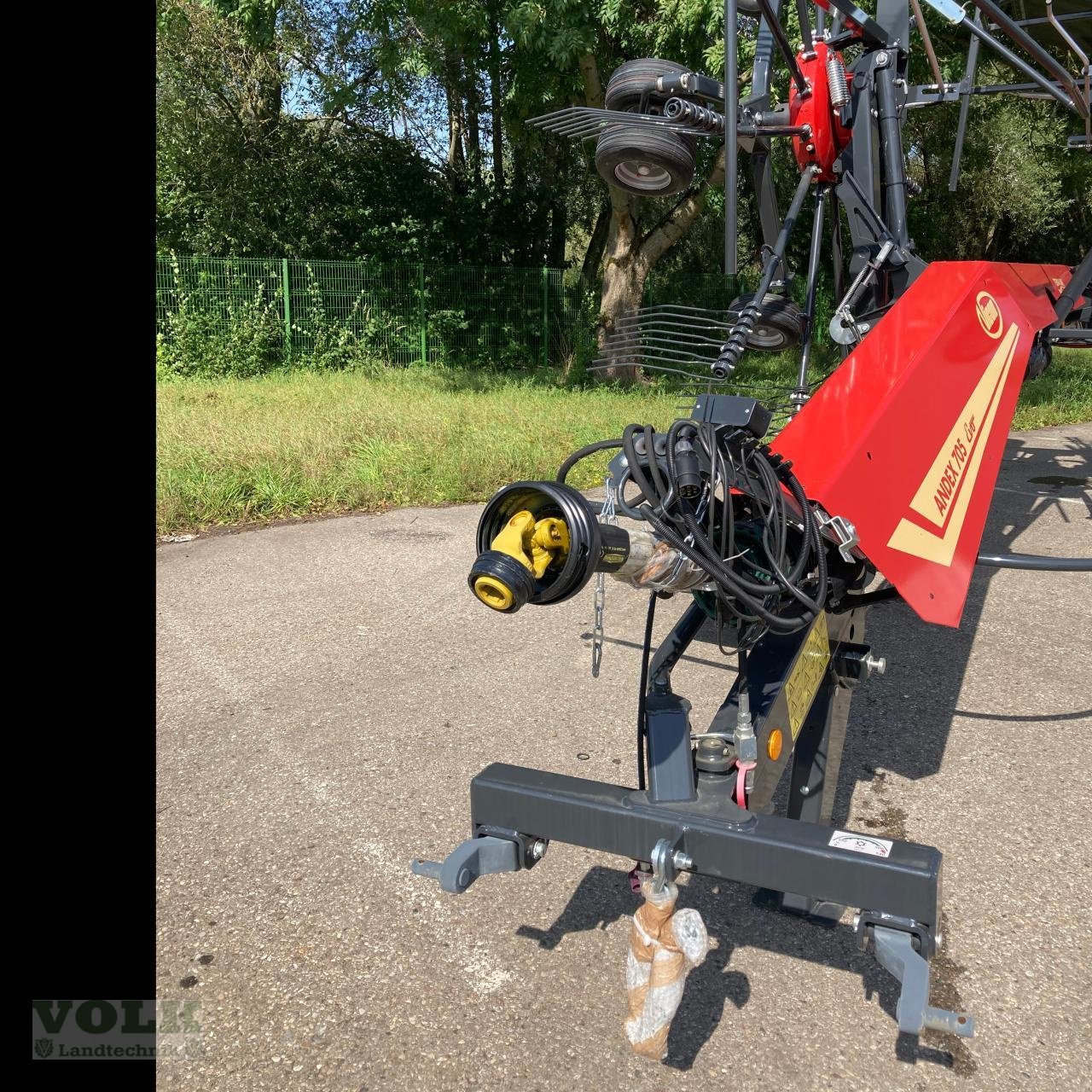 Schwader des Typs Kverneland ANDEX 705 EVO, Neumaschine in Friedberg-Derching (Bild 3)