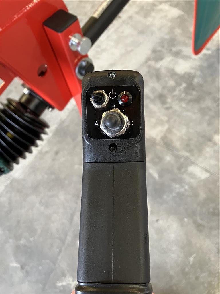 Schwader Türe ait Kverneland KV9584C, Bugseret rotorrive., Gebrauchtmaschine içinde Hurup Thy (resim 13)