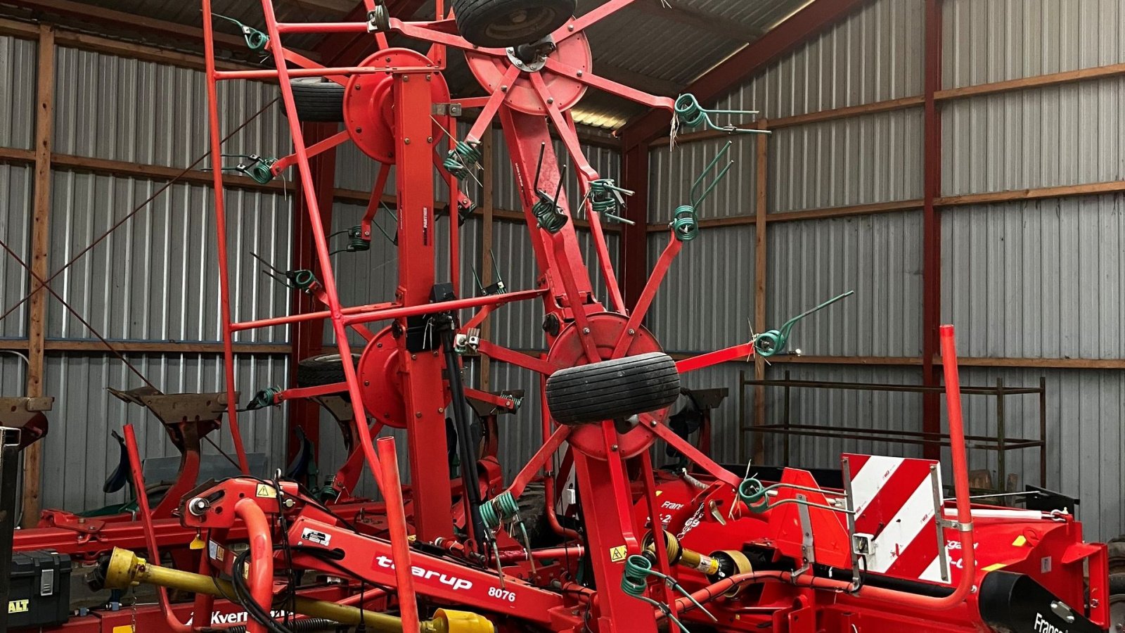 Schwader Türe ait Kverneland Taarup 8076, Gebrauchtmaschine içinde Bredsten (resim 1)