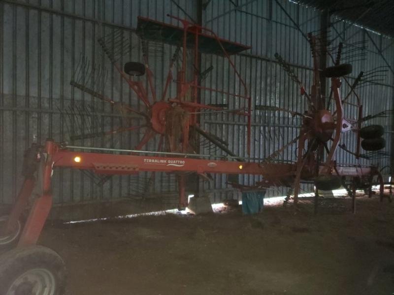 Schwader des Typs Kverneland TAARUP9469SVARIO, Gebrauchtmaschine in BRAY en Val (Bild 7)