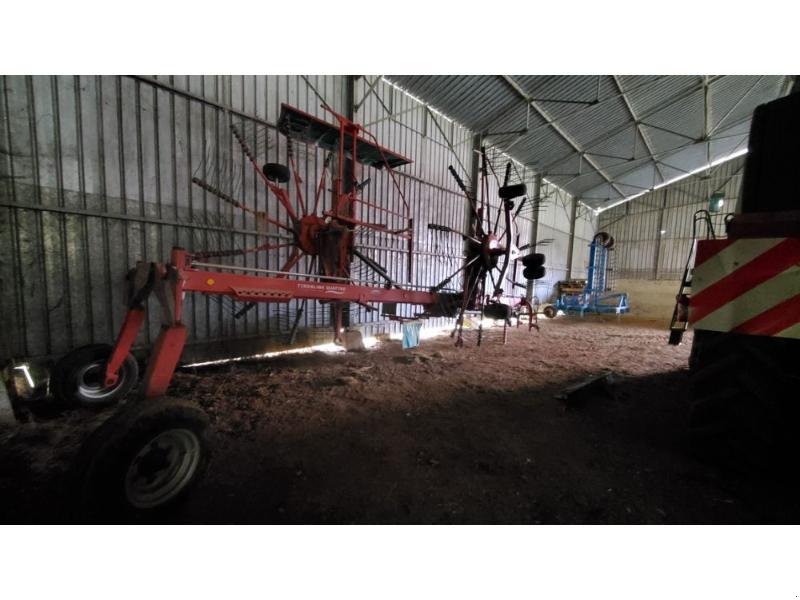 Schwader des Typs Kverneland TAARUP9469SVARIO, Gebrauchtmaschine in BRAY en Val (Bild 4)