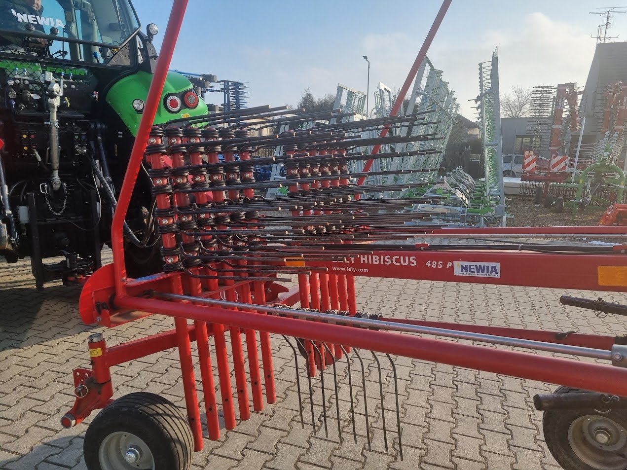 Schwader of the type Lely Hibiscus 485 P, Gebrauchtmaschine in Stankov (Picture 4)