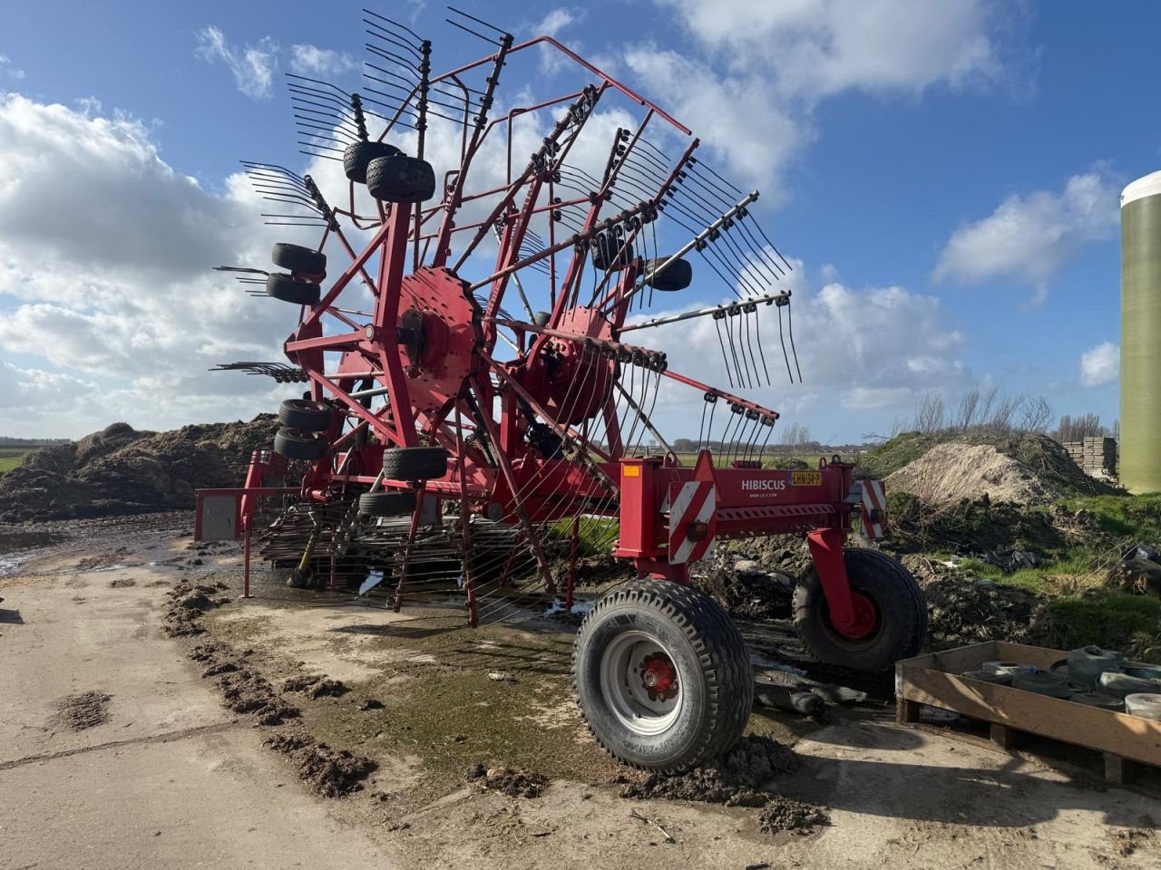Schwader of the type Lely Hibiscus, Gebrauchtmaschine in Nieuw Roden (Picture 1)
