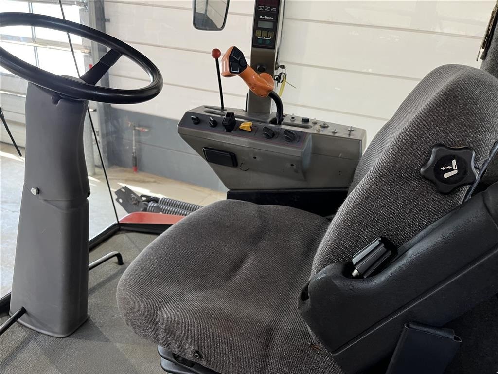 Schwader типа MacDon 9350 21 fod Dobbelt knivtræk, Gebrauchtmaschine в Haderup (Фотография 23)