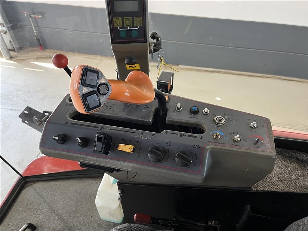 Schwader типа MacDon 9350 21 fod Dobbelt knivtræk, Gebrauchtmaschine в Haderup (Фотография 24)